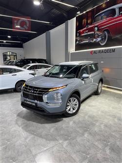 ميتسوبيشي اوتلاندر